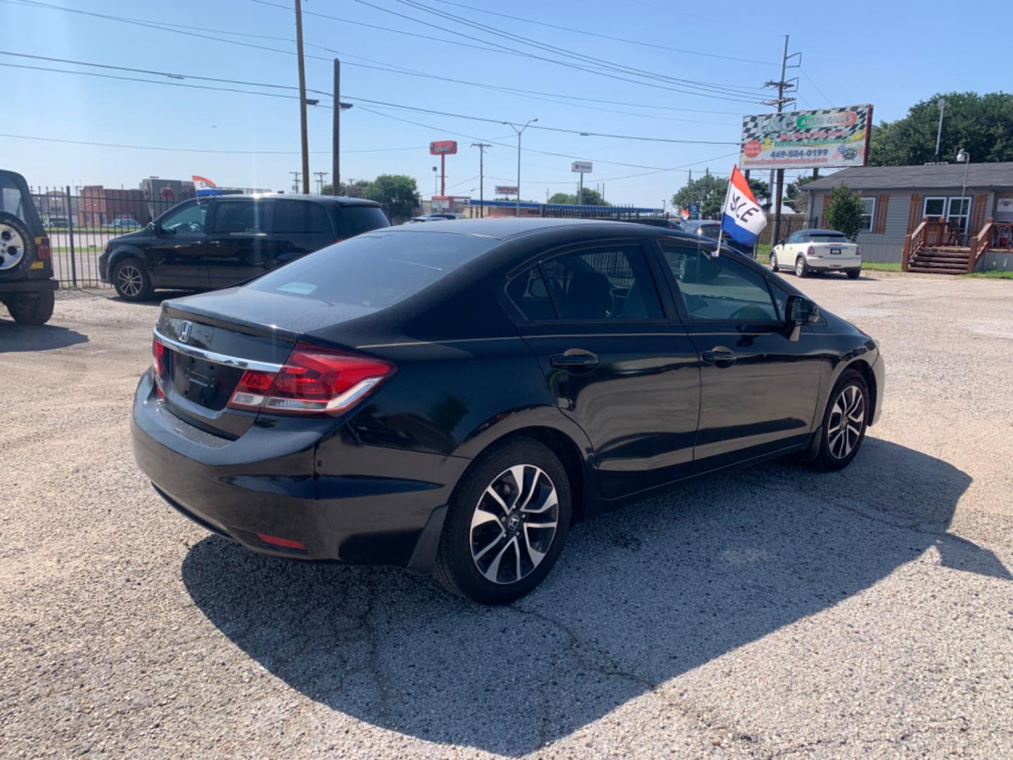 2013 Black Honda Civic EX-L Sedan AT (2HGFB2F9XDH) with an 1.8L L4 SOHC 16V engine, Automatic transmission, located at 1830 North Belt Line Road, Irving, TX, 75061, (469) 524-0199, 32.834373, -96.993584 - Photo#3